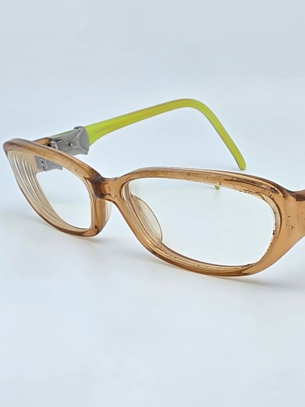 Robert Marc 136-30 Crystal Brown on Lime Green Eyeglasses Frame France 52-14-108